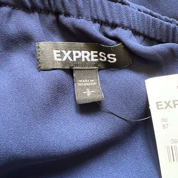 Express NWT Blue & White Floral Embroidered One Shoulder Blouse Size Small - Picture 5 of 7